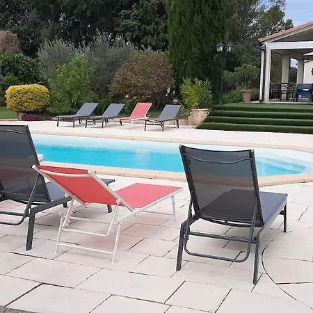 L'estel En Campagne Avec Piscine Privee Proche Arles Et Avignon Tarascon